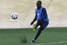 De retour dans le groupe depuis la semaine dernière, mais ne pouvant s'entraîner avec contacts que depuis mardi, Ismaël Diomandé a "20-25' dans les jambes" selon Patrice Garande.