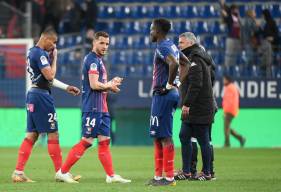 La déception des joueurs du Stade Malherbe Caen après le revers face au Angers SCO samedi soir