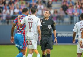 Antoine Valnet lors de la réception du FC Annecy au stade Michel d'Ornano en début de saison (-)