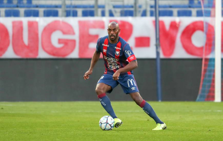 Jonathan Rivierez a porté le brassard de capitaine à de nombreuses reprises la saison dernière avec le Stade Malherbe 