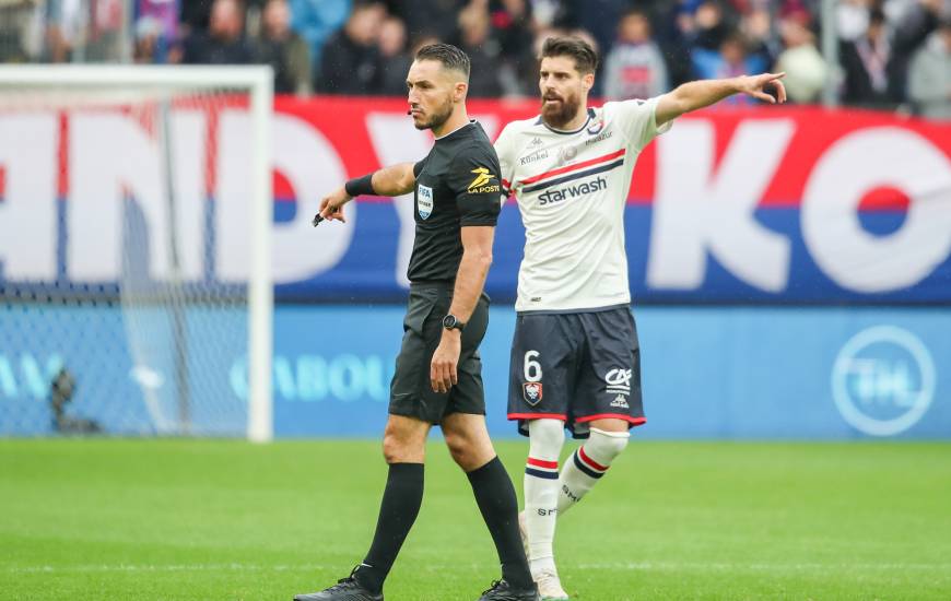 Jérémie Pignard lors de la réception de l'AJ Auxerre au stade Michel d'Ornano (1-1)