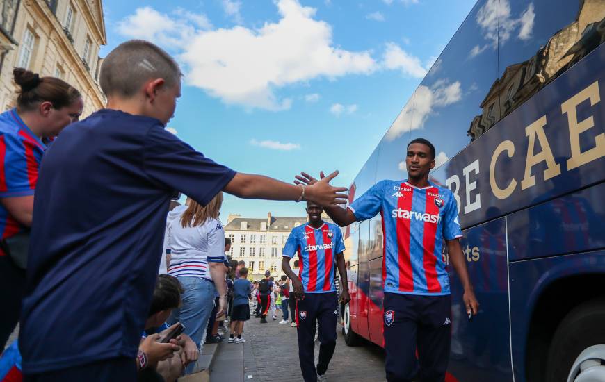 Les joueurs du Stade Malherbe Caen iront à la rencontre de leurs supporters mercredi en fin de journée à la mairie de Caen