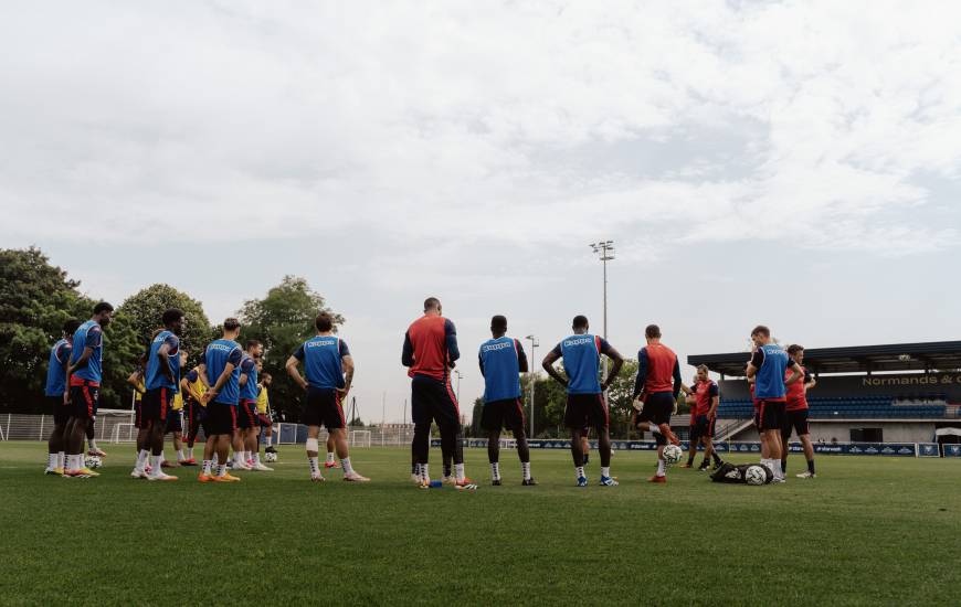 Le Stade Malherbe Caen continue sa préparation sur les terrains de Venoix