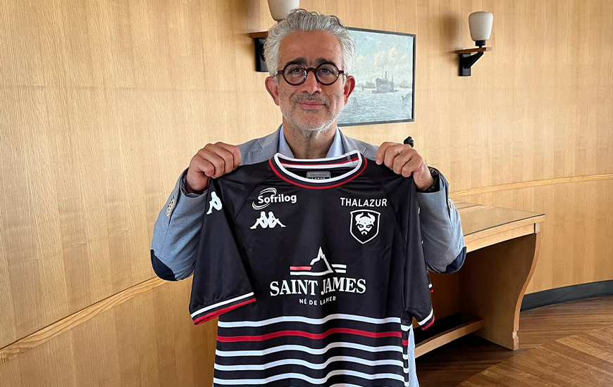 Pour cette saison 2024 / 2025, Sofrilog sera présent sur le maillot extérieur du Stade Malherbe Caen